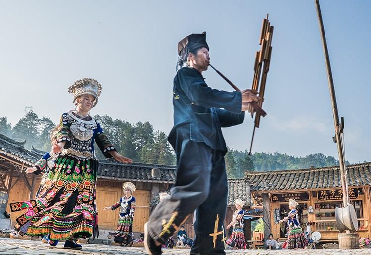 張家界風(fēng)景正好，而您剛好有空